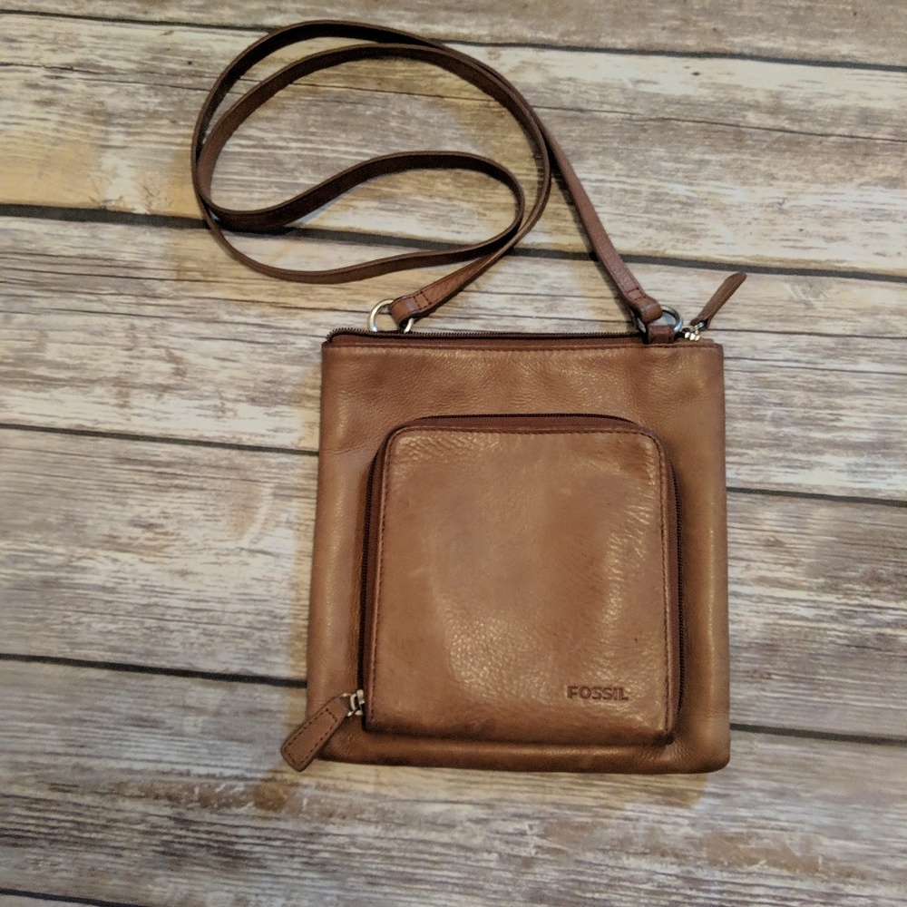 Fossil purse